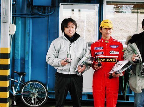 ɽ�����ˤϥ졼���󥰥����Ĥ���ʤ��Τ͡�